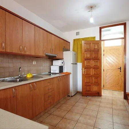 Holiday park Betancuria 2*